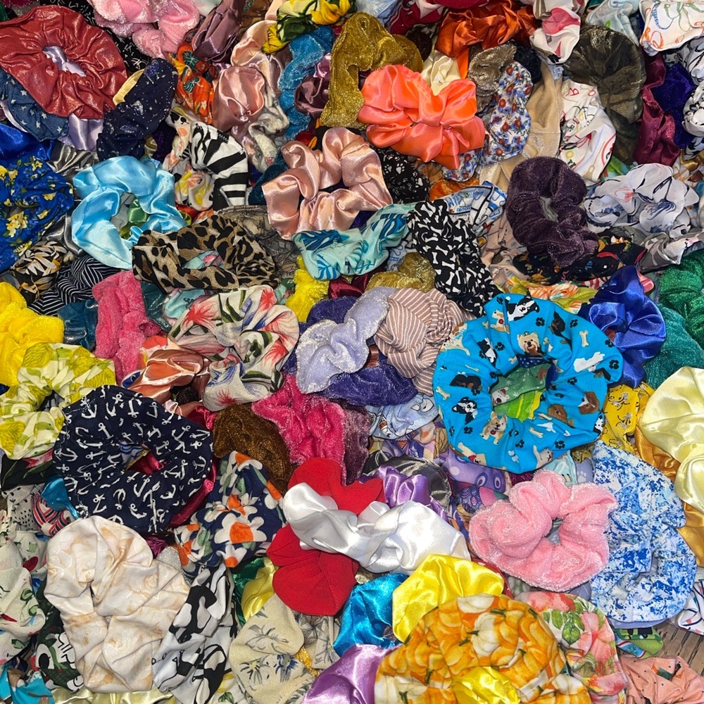Mystery Scrunchies $5 for 10